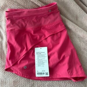 Lululemon Speed Up HR 2.5" Shorts - Size 20 - lip gloss